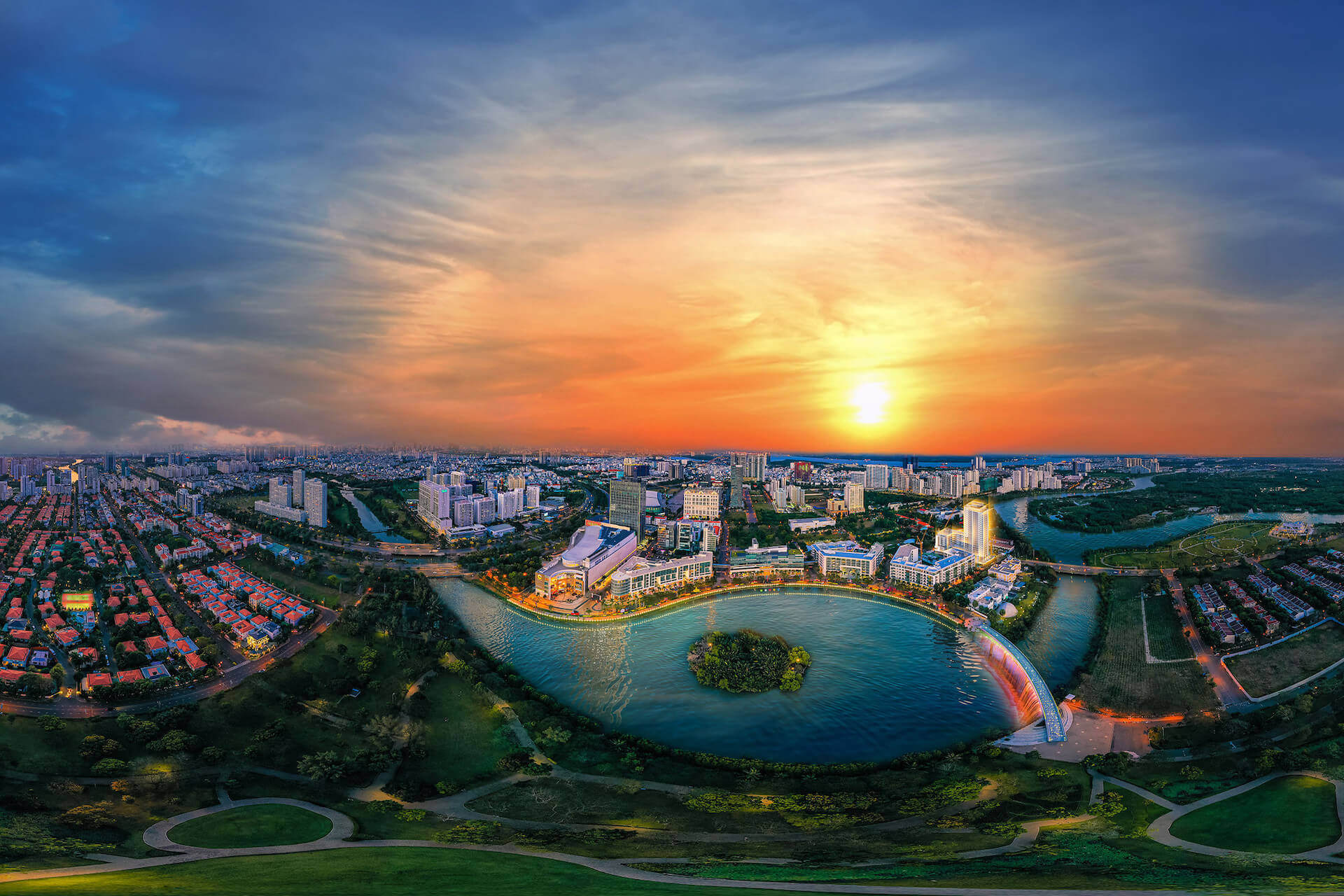 Bao quát khu đô thị Phú Mỹ Hưng