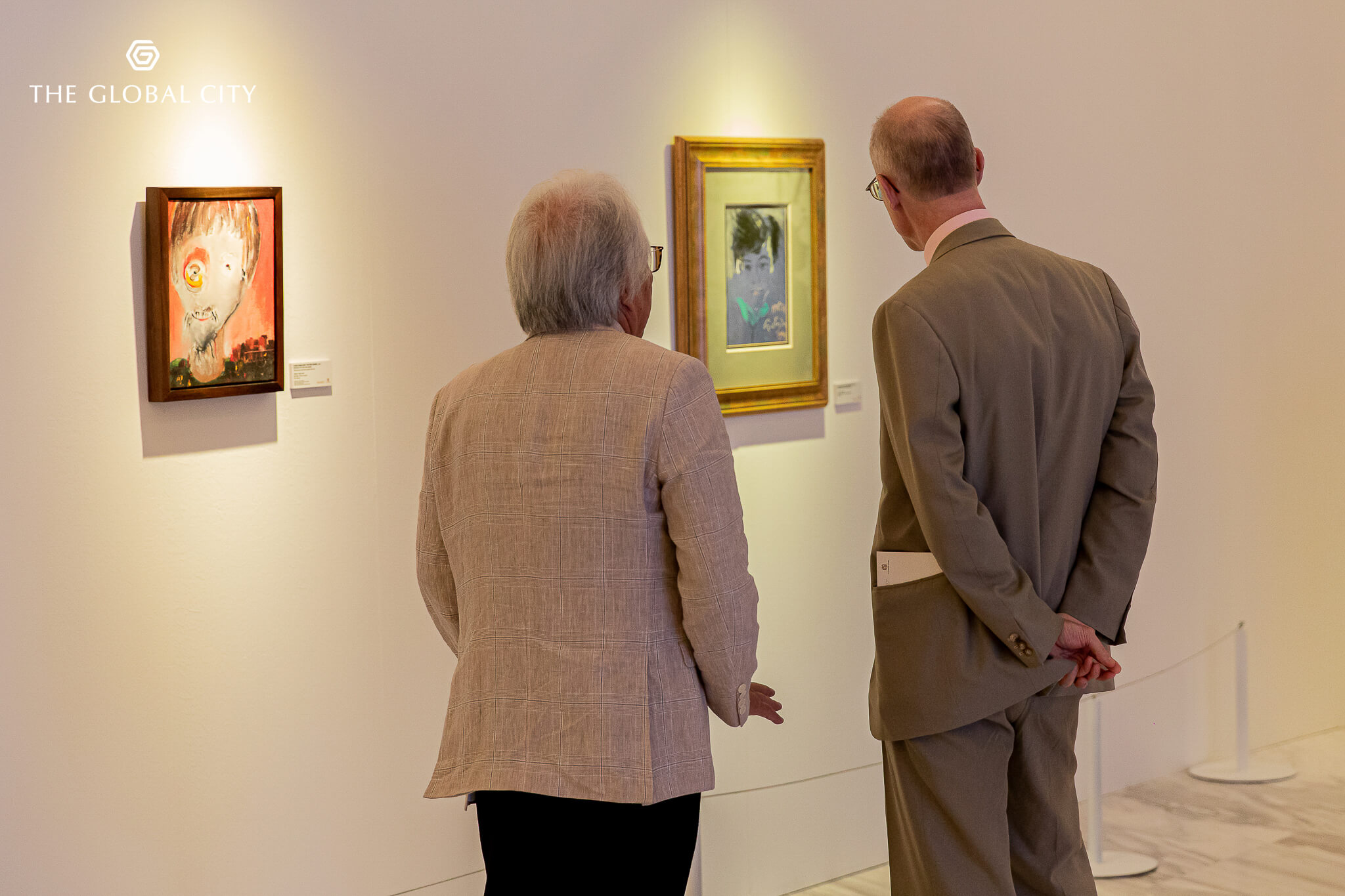 Chuoi su kien the legend concert 01 trinh cong son tai trung tam moi the global city